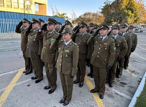 Carabineros celebra 99 años con actos en San Antonio y Algarrobo