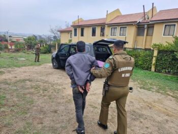 Persecución desde la capital terminó en El Tabo: dos detenidos