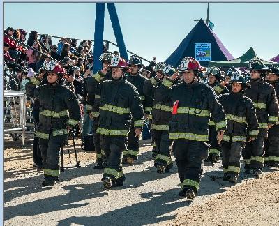 Bomberos conmemoró su día con desfile en Santo Domingo